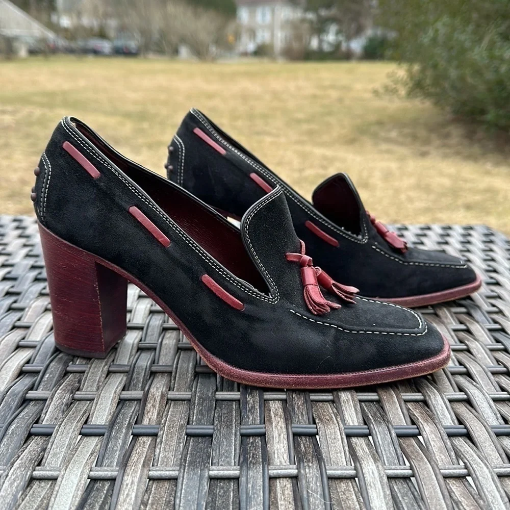 TOD’S Kiltie Tassel Black Suede Loafer Pumps